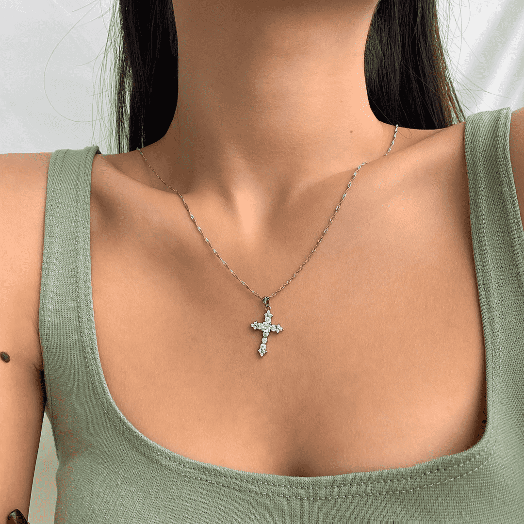 [Bloom]Delicate Cross Shape Necklace