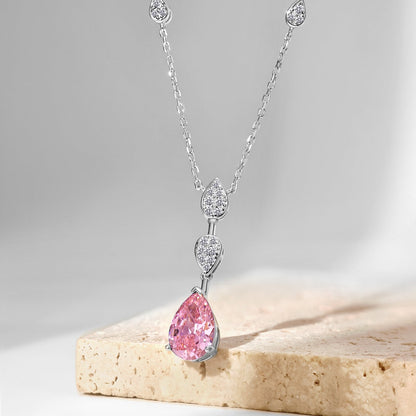 [Bloom]Dazzling Pear Cut Necklace