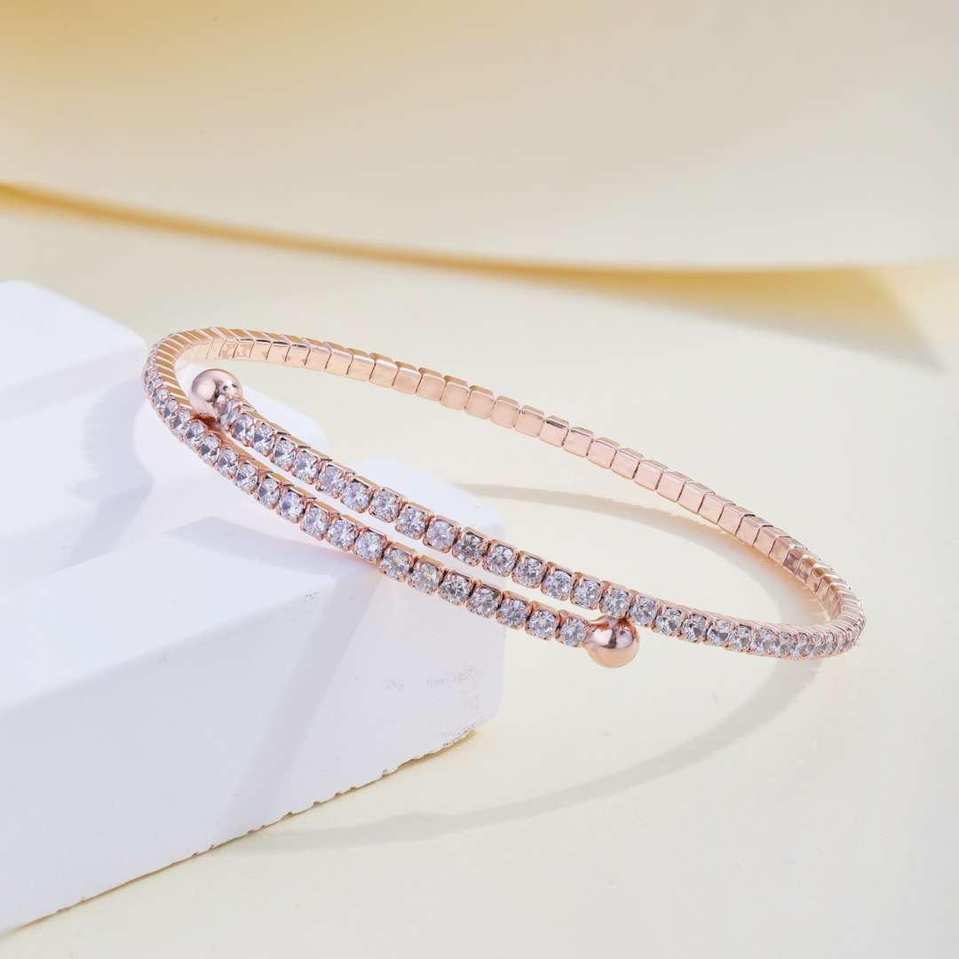 [Bloom]Row of Diamonds Round Fashion Bracelet