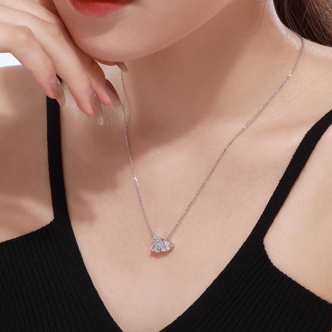 [Bloom]Dazzling Square & Heart Shape Necklace