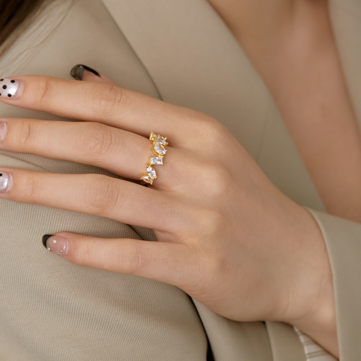 [Bloom]Delicate Multi Cut Ring