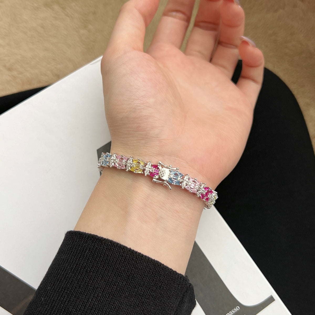 [Bloom]Delicate Colorful Multi Cut Party Bracelet