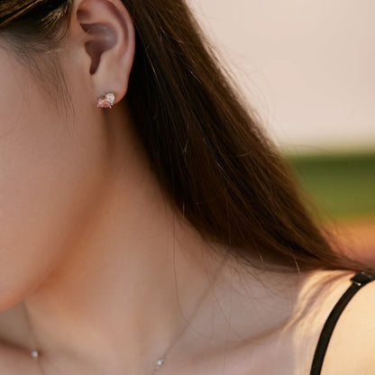 [Bloom]Dazzling Elegant Heart Cut Lover Earrings