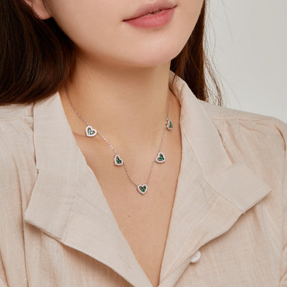 [Bloom]Sparkling Five Heart Necklace