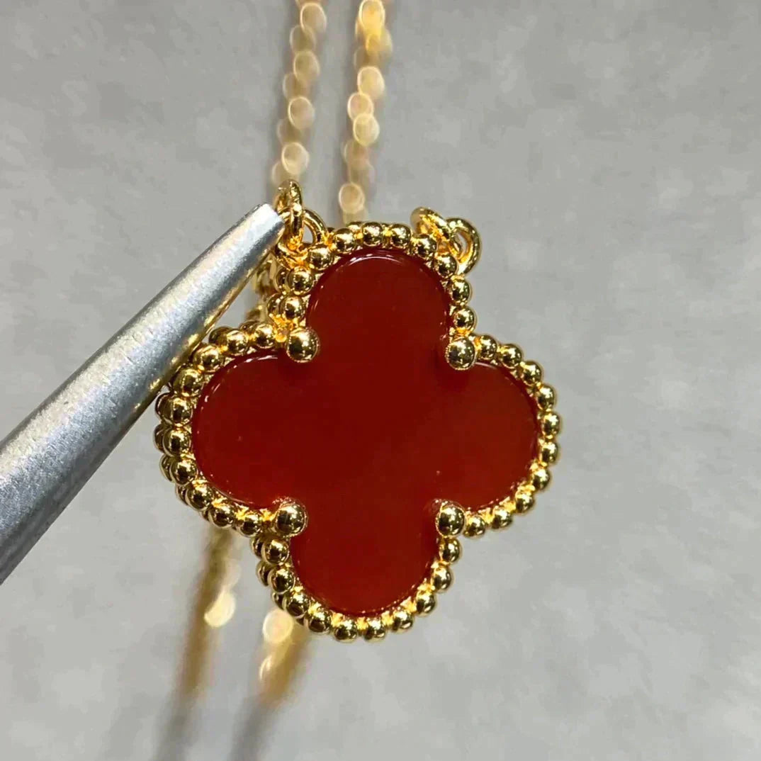 [Bloom]CLOVER 15MM CARNELIAN SINGLE FLOWER NECKLACE