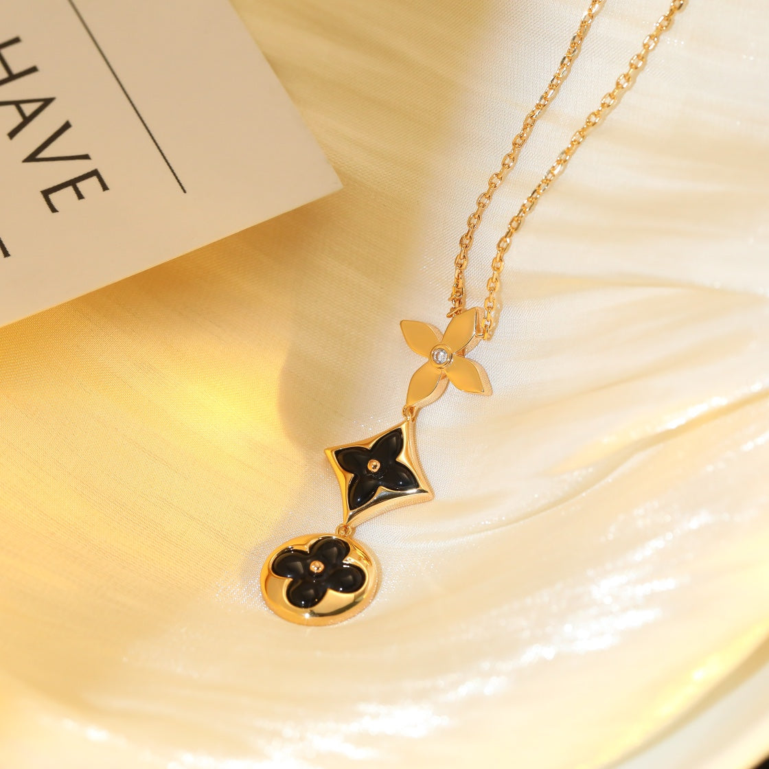 [Bloom]STAR AND SUN ONYX PINK GOLD NECKLACE