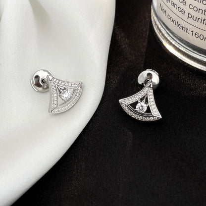 [Bloom]DREAM MINI DIAMOND STUD EARRINGS