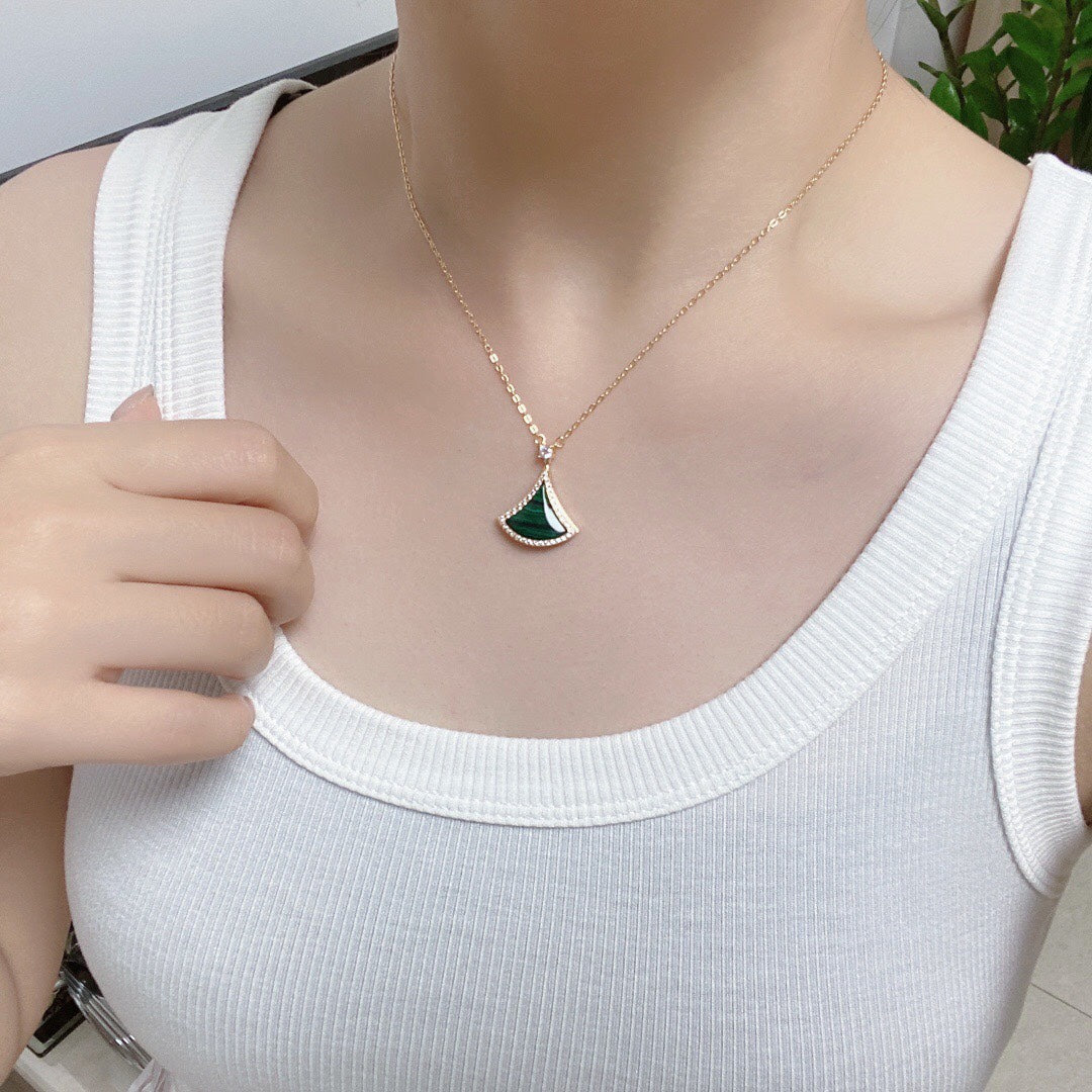 [Bloom]DREAM MALACHITE DIAMOND PAVED PINK GOLD NECKLACE