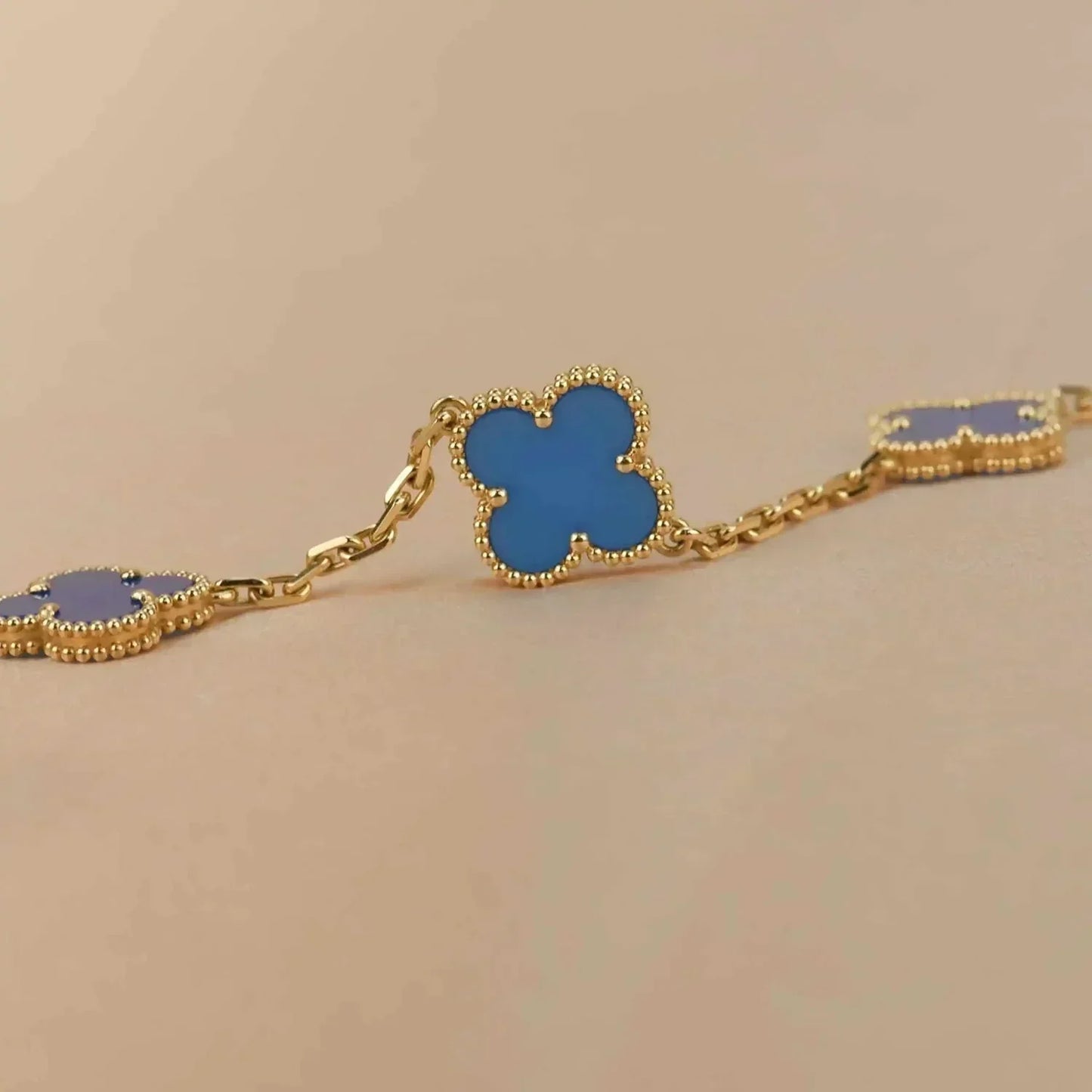 [Bloom]CLOVER 5 MOTIFS BLUE AGATE BRACELET