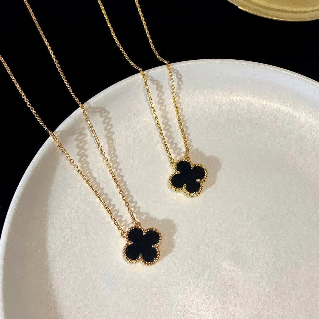 [Bloom]CLOVER 15MM BLACK ONYX SINGLE FLOWER NECKLACE