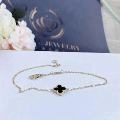 [Bloom]CLOVER ONYX SINGLE FLOWER BRACELET